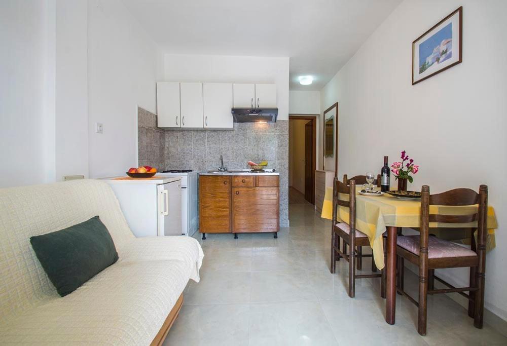 Apartments Eugen 2024 ラバック エクステリア 写真
