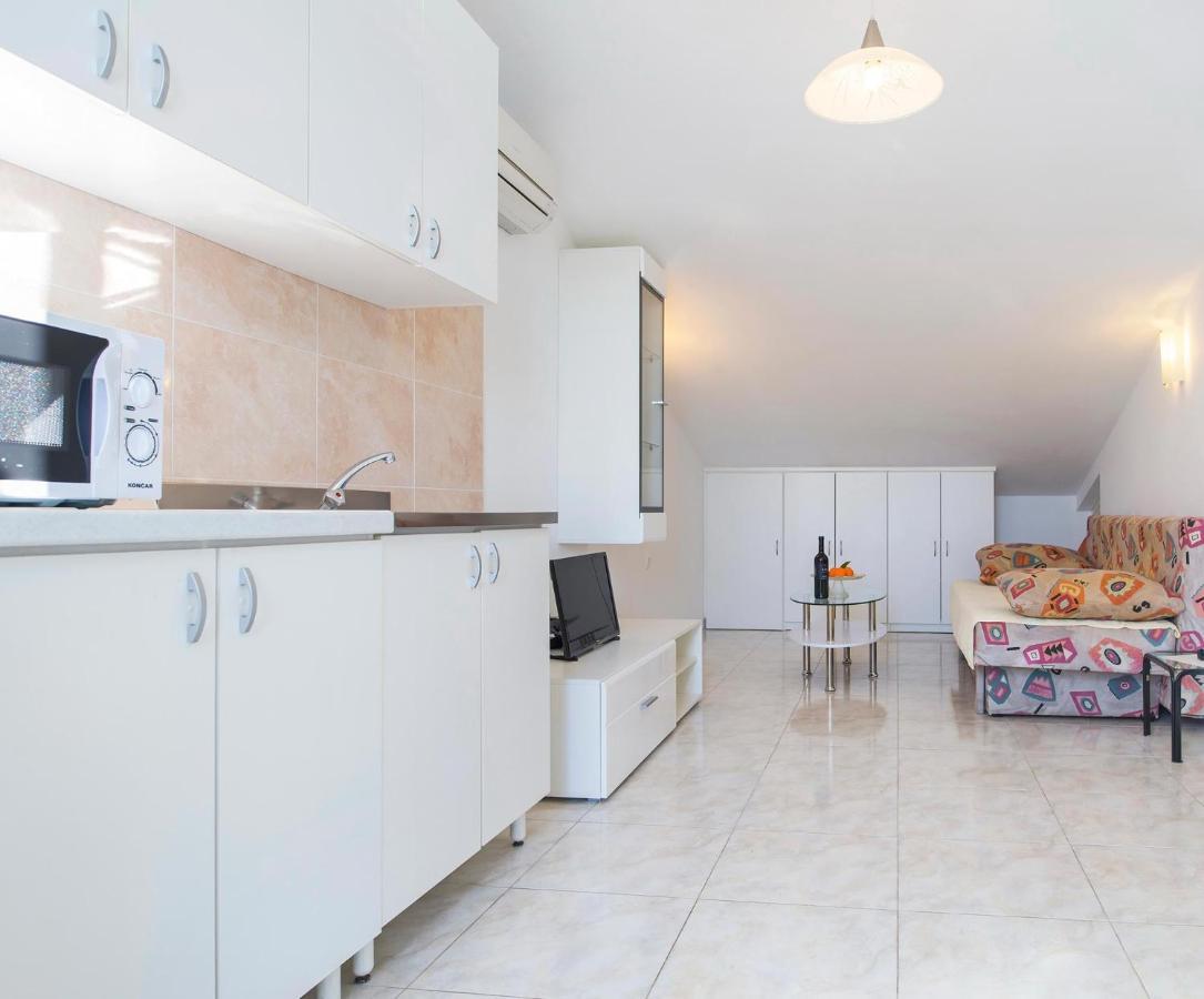 Apartments Eugen 2024 ラバック エクステリア 写真